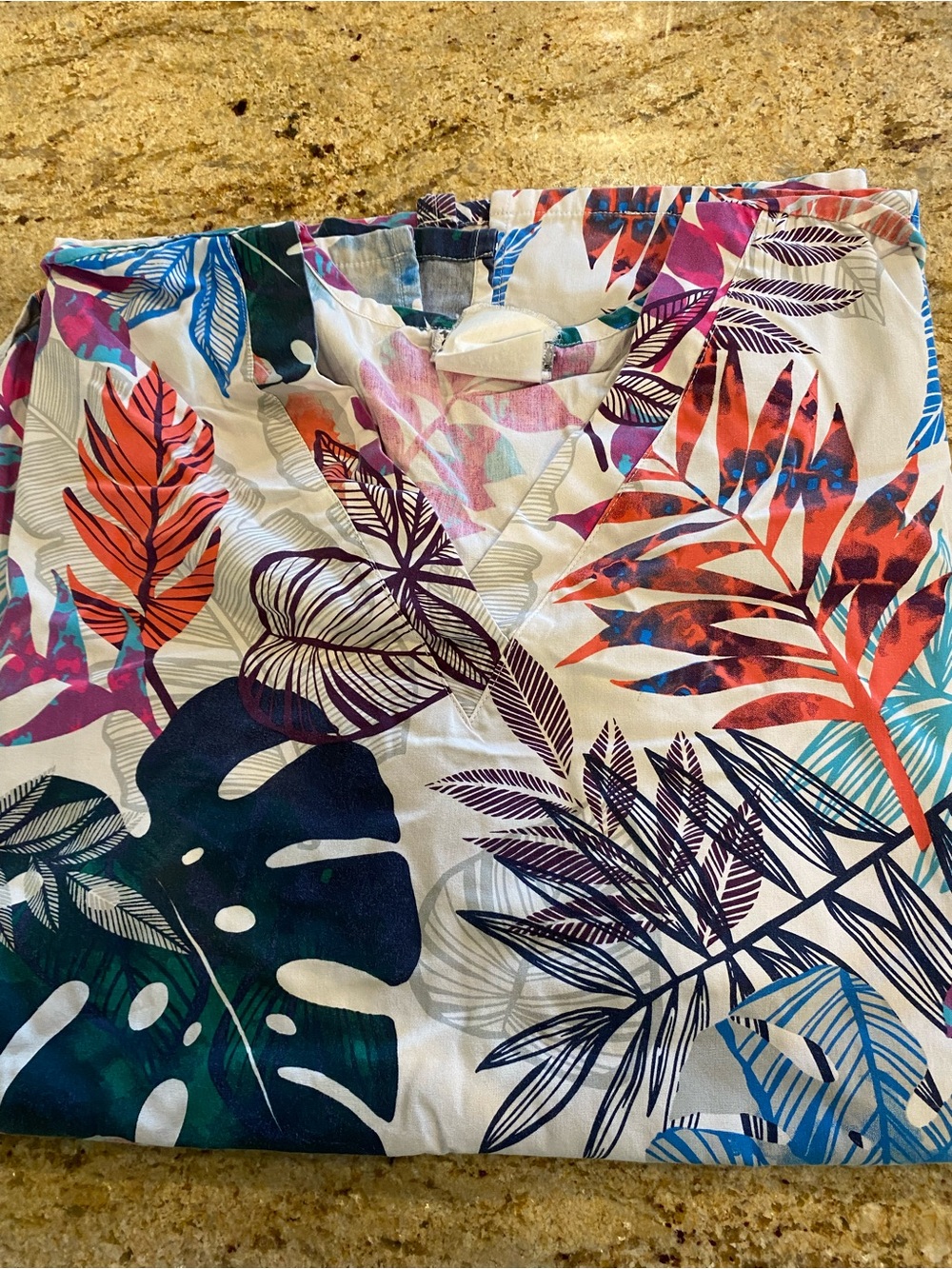 UA tropical leaves scrub top size 4X